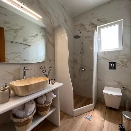 Katerina & Appartement Náoussa