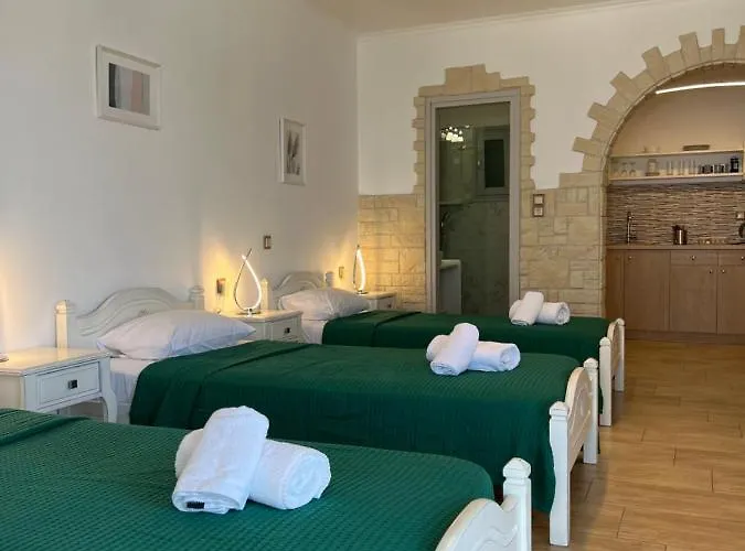 Katerina & Apartamento Naousa