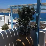 Katerina & Apartmán Nausa